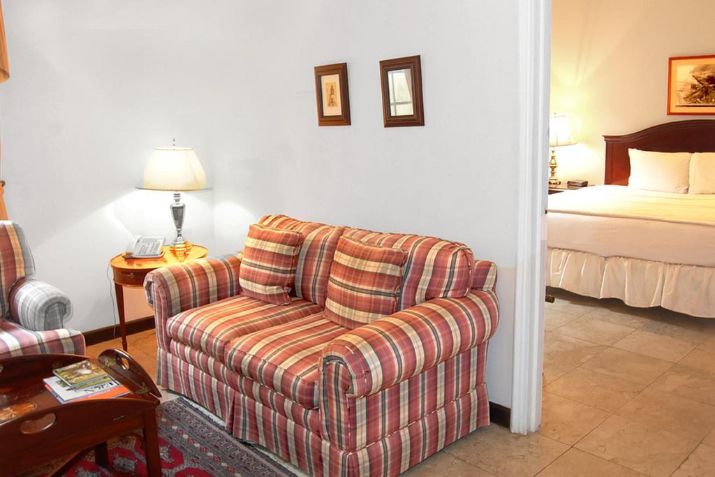 Deville Hotel Панама Экстерьер фото