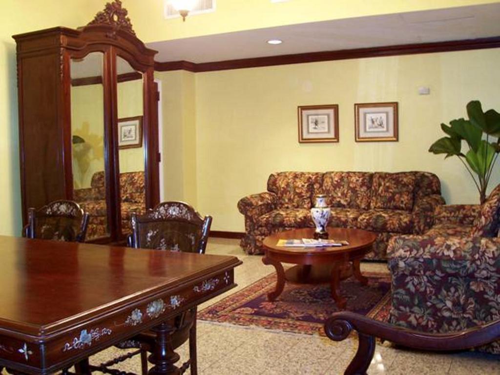 Deville Hotel Панама Номер фото