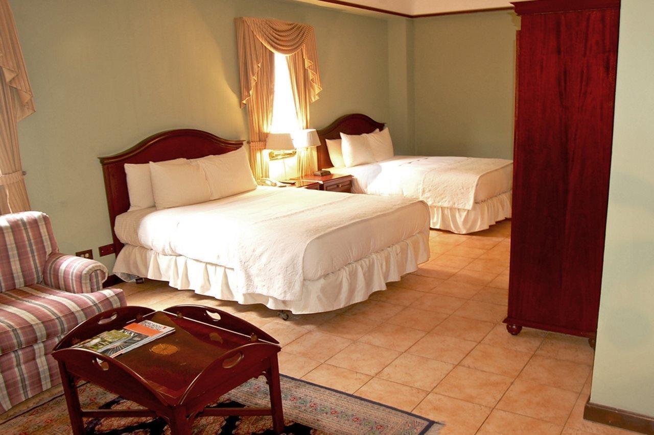 Deville Hotel Панама Экстерьер фото
